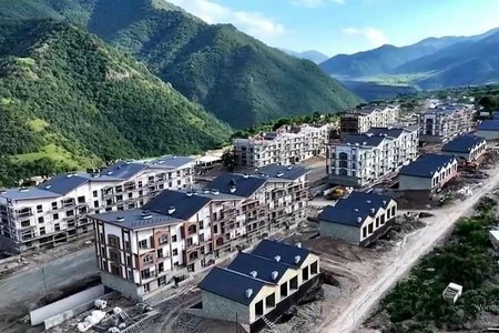 Kəlbəcərdə mənzillər Bakı qiymətinə satılır