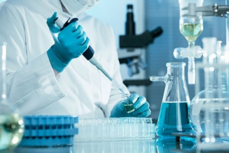 Bölgə xəstəxanalarının milyonluq tenderlərini udan şirkət borca düşdü