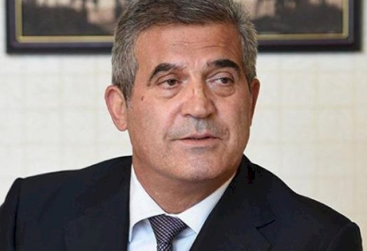 İcra başçısı vəzifəsindən azad edildi