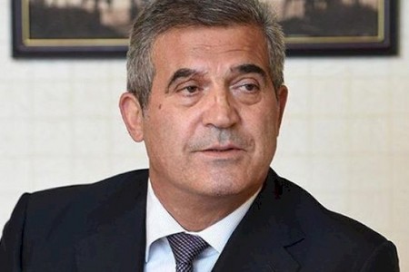 İcra başçısı vəzifəsindən azad edildi