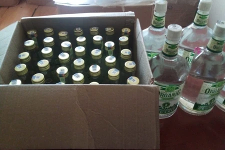 Gəncədə saxta Organic araqları düzəldib satanlar aşkarlandı