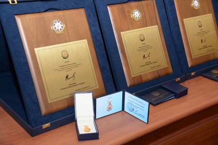 Prezident mükafatını bu gənclər aldı - SİYAHI