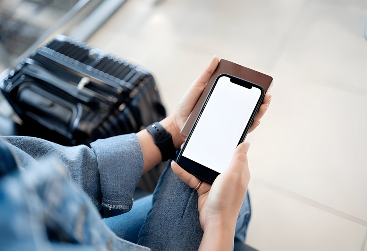 İldə 1 telefonu ölkəyə ödənişsiz gətirmək olar - QƏRAR