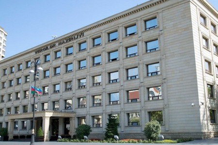 Dövlət Vergi Xidməti proqnozu üstələməsi ilə fəxr edir