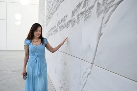 Leyla Əliyeva məşhur Luvr muzeyinin ilk xarici filialında - FOTO