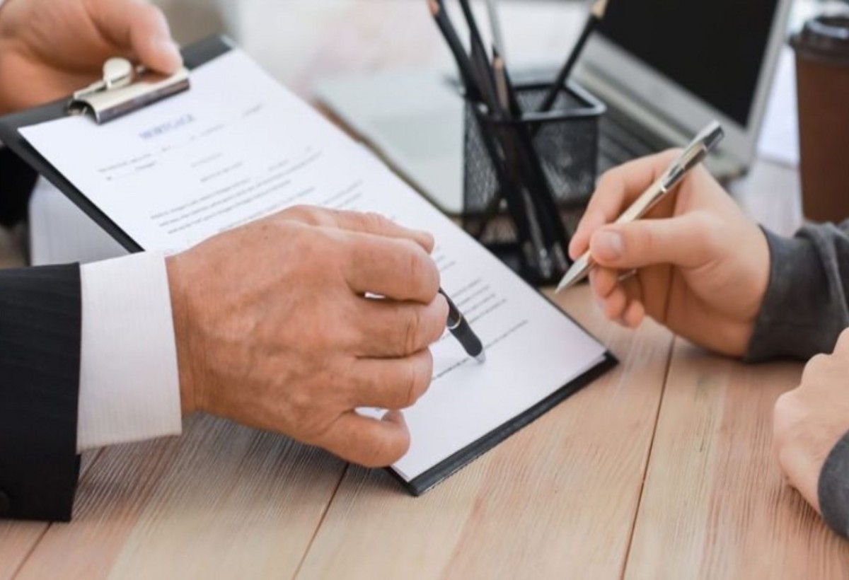 İşçilərin əmək hüquqlarını pozan “İnvestaz” CƏRİMƏLƏNDİ - MƏHKƏMƏ QƏRARI