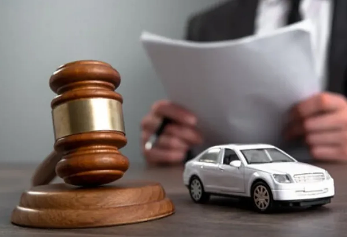 Nazirlik 1500 manata VAZ maşınları satır