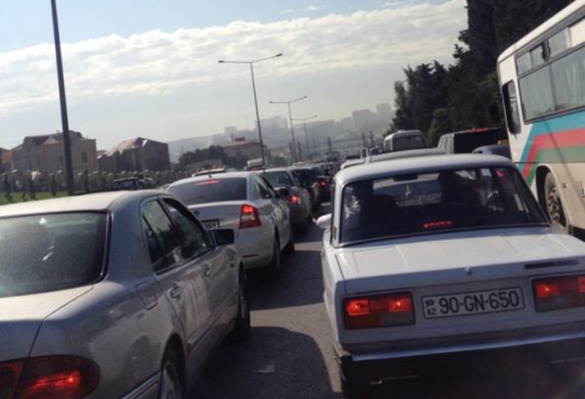 Bakıda tıxacın azaldılması üçün yeni layihə - Evlər PLANA DÜŞDÜ