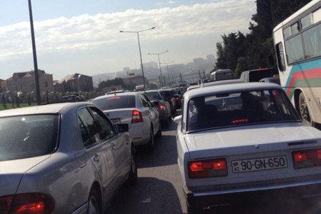 Bakıda tıxacın azaldılması üçün yeni layihə - Evlər PLANA DÜŞDÜ