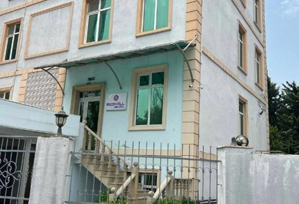 Medi Hall hospitalda bədənşəkilləndirmə əməliyyatı ÖLÜMLƏ NƏTİCƏLƏNDİ