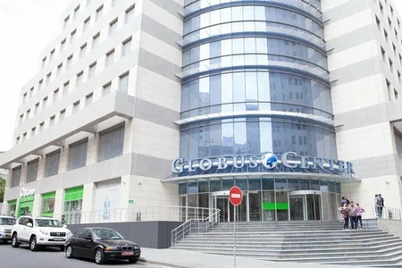 Bakının məşhur biznes mərkəzi “Globus Center” CƏRİMƏLƏNDİ