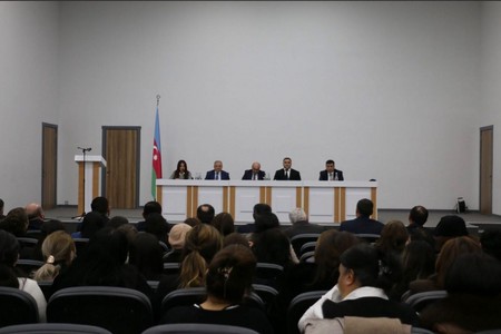 Şəmkirdə şagirdlərin təhlükəsizliyi müzakirə olunub