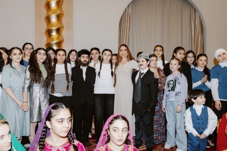 Arzu Əliyeva uşaq sığınacağının tədbirində - FOTO