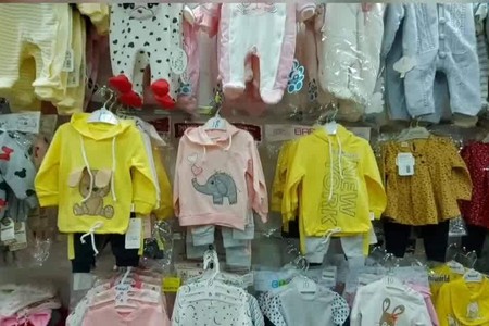 Reklam Agentliyi Lənkəranda uşaq paltarı mağazasını cərimələdi