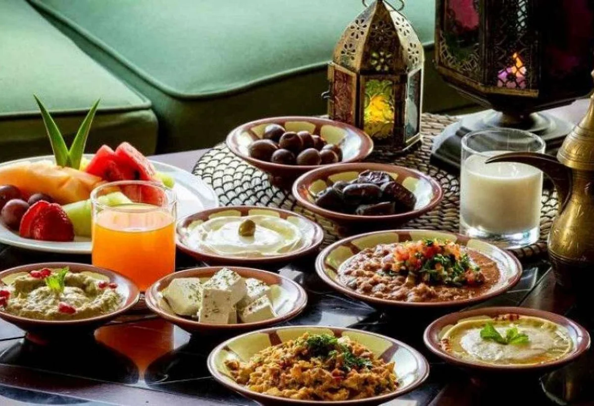 Restoranlarda iftar menyusu: Bir nəfər üçün 90-120 manat - ARAŞDIRMA