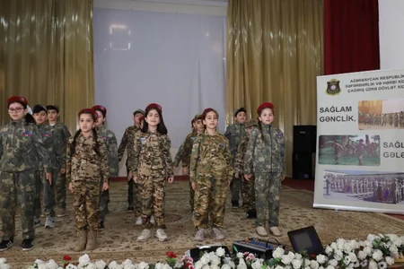 Siyəzənli gənclər çağırışaqədərki hazırlıqla bağlı məlumatlandırılıb