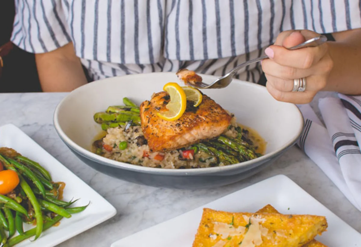 Ramazan ayında 40 yaşa qədər insnların qidalanması fərqli olmalıdır - QAYDALAR