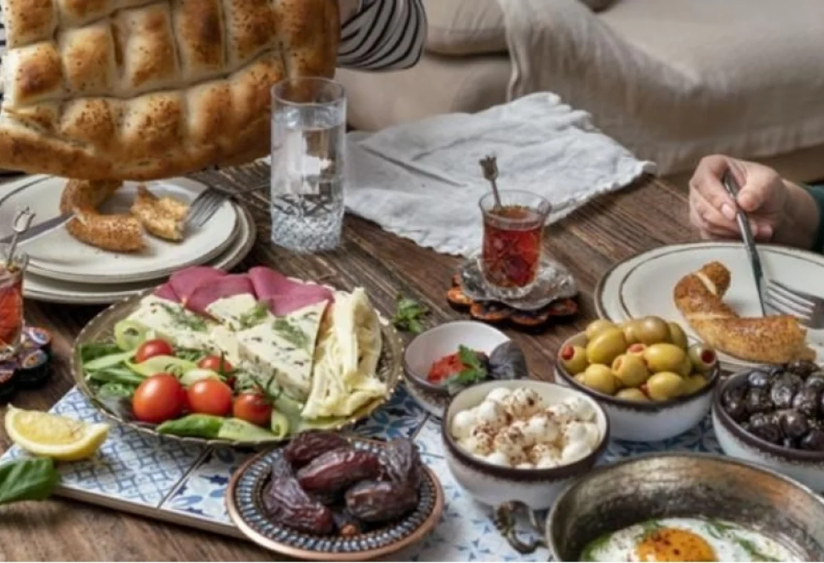 İftarda hansı qidaları və nə qədər qəbul etmək lazımdır?