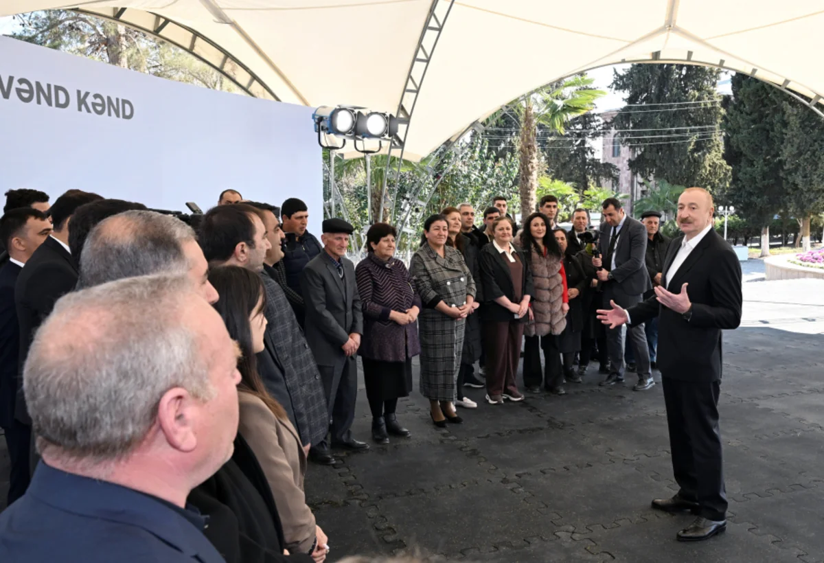 İlham Əliyev Xocavənd sakinləri ilə görüşdü