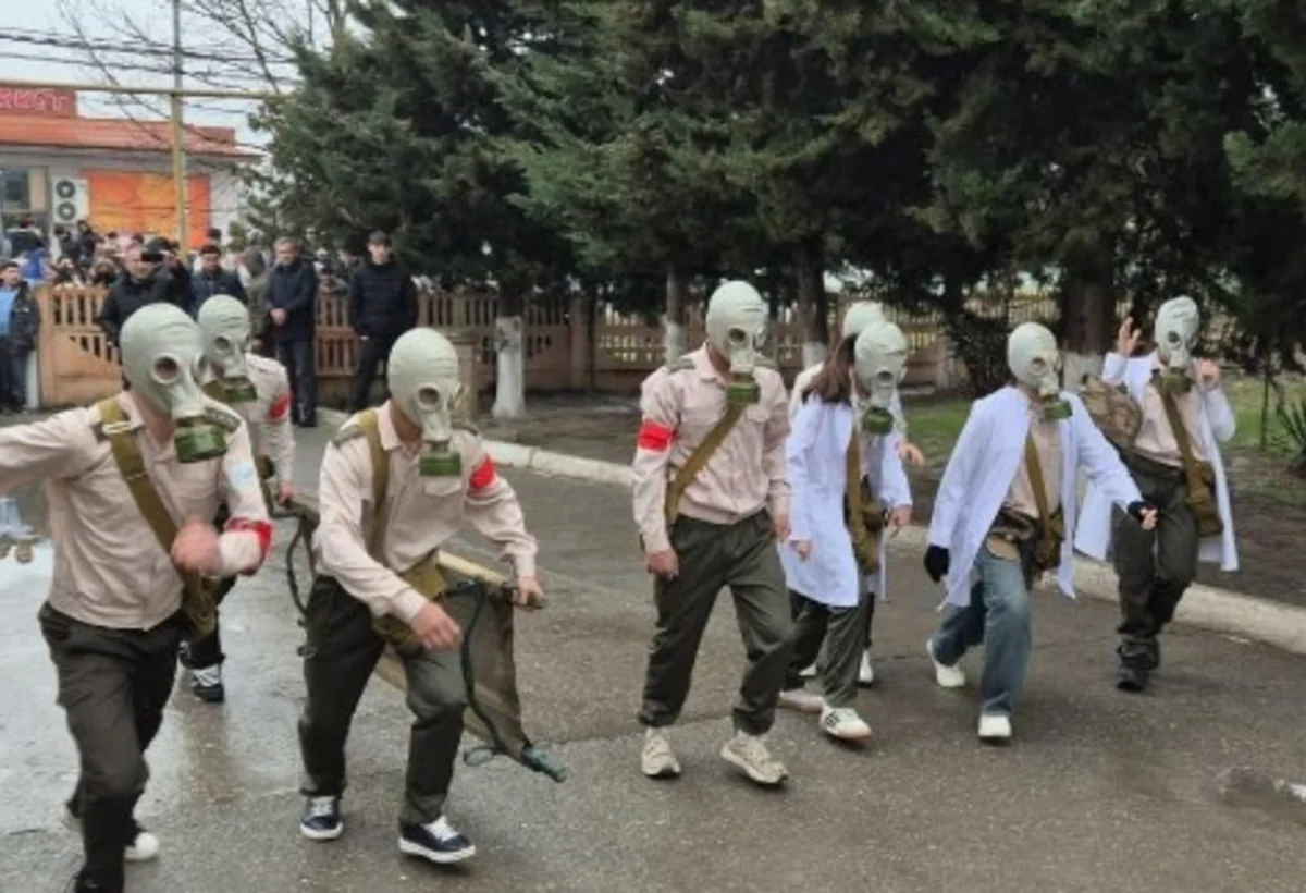 Şimal bölgələrində şagirdlərə  fövqəladə hallarda davranış qaydaları izah olunub