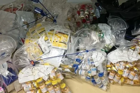 Bir ayda 10 milyon manatlıq dərman, kosmetika və siqaret QAÇAQMALÇILIĞI