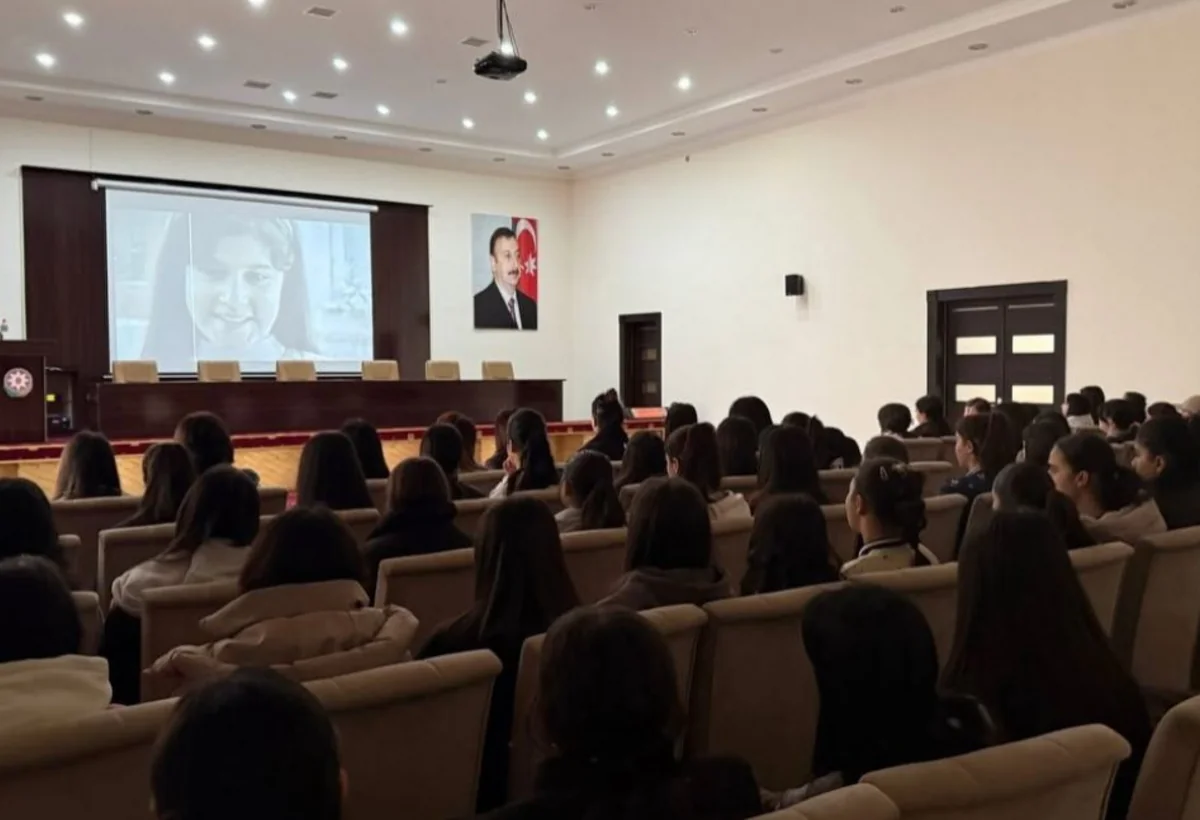 Beyləqanda erkən evliliyə qarşı çağırış: “Uşaqlara kitab verək, həyat yükü yox