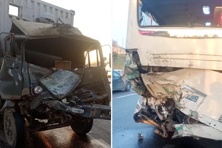 Yuxulayan sürücü Kamazla avtobusa belə çırpıldı - VİDEO