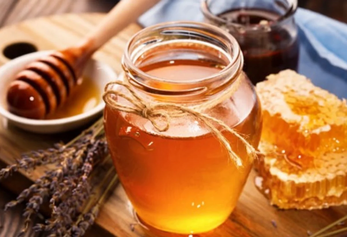 Azərbaycanda bal cüzi ucuzlaşıb