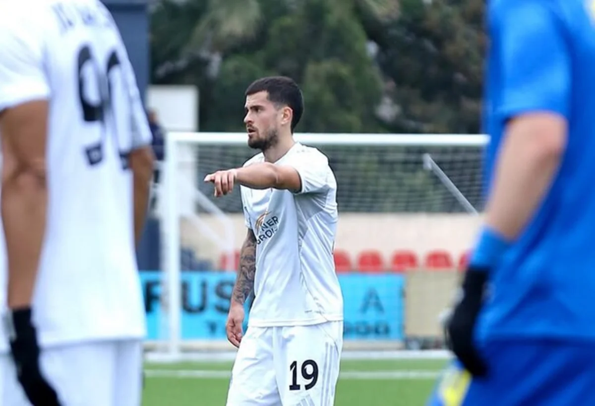 Qərb derbisində heç-heçə qeydə alındı