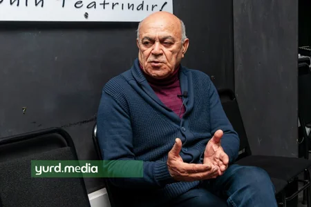 Teatr tənqidi niyə zəif və bayağı olub? – Vidadi Həsənovla pərdəarxası MÜSAHİBƏ