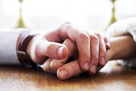 Evdən ər və arvadın meyiti tapıldı