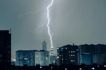 Əhaliyə leysan və şimşəklə bağlı XƏBƏRDARLIQ