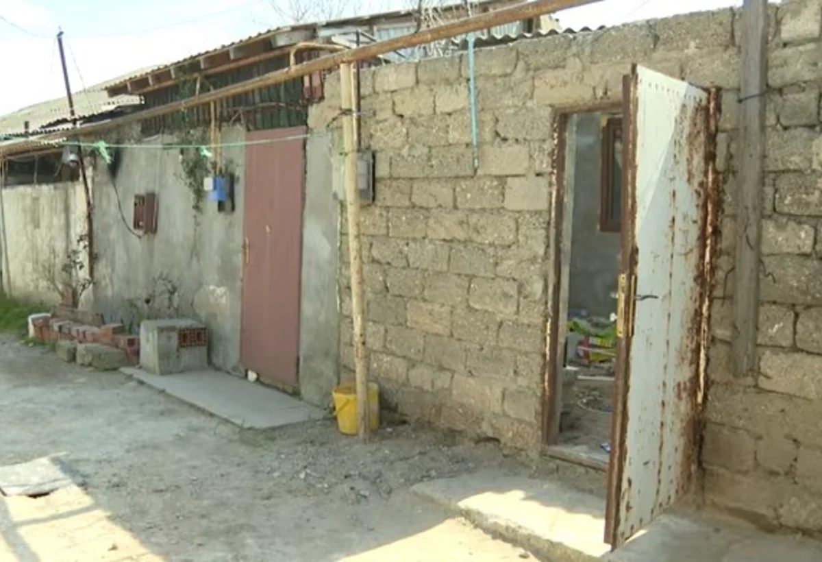 Aldığı mənzilin bir neçə nəfərə də satıldığı ÜZƏ ÇIXDI - VİDEO