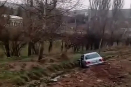 Naftalanda avtomobillər toqquşub, ölən və xəsarət alan var