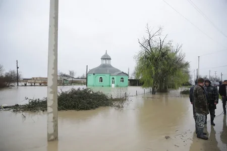 Xaçmazda sel suları evlərə dolub, körpü dağılıb - VİDEO