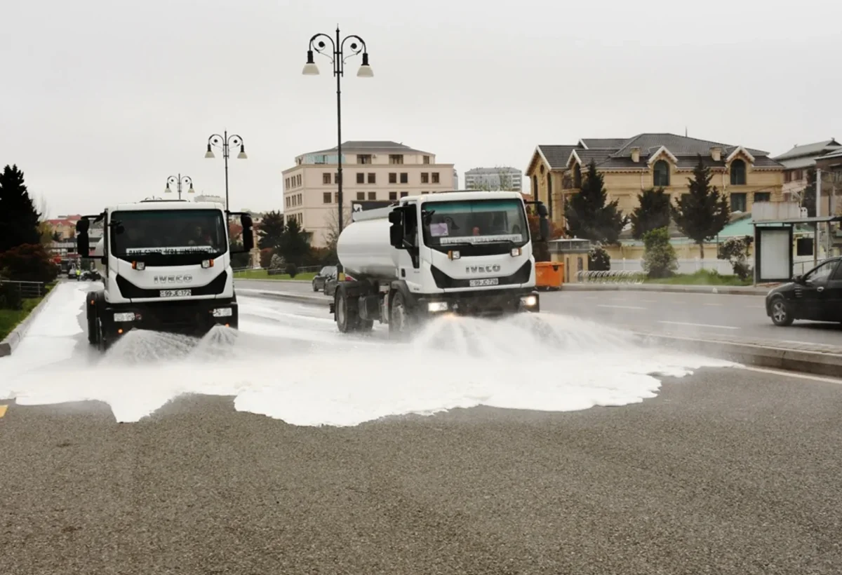 Yağışdan sonra İcra Hakimiyyəti yolları yudu