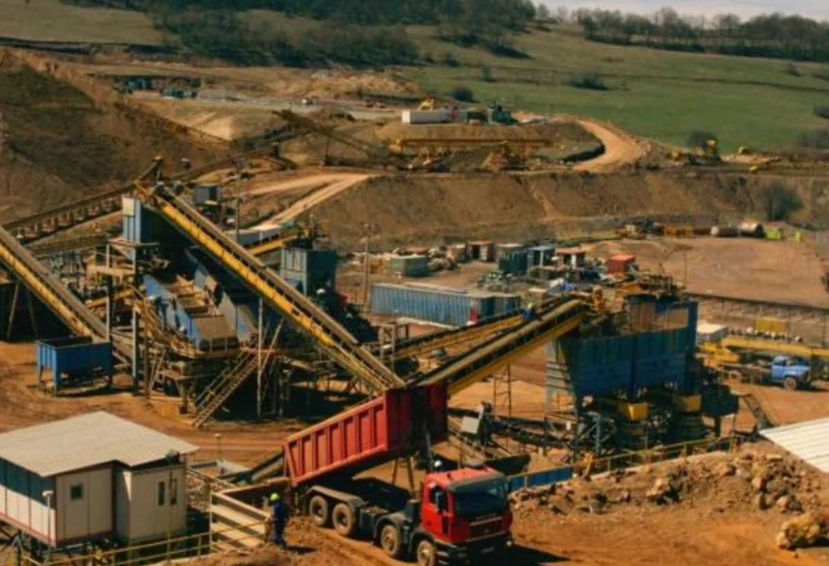 Daşkəsən və Gədəbəydə filiz emalı müəssisələri yenilənəcək