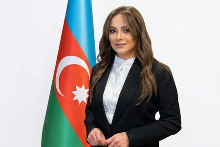 AzTV-nin aparıcısına Qarabağda vəzifə verildi