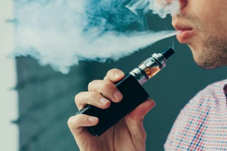 Bu gündən etibarən elektron siqaret çəkənlər cərimə olunacaq