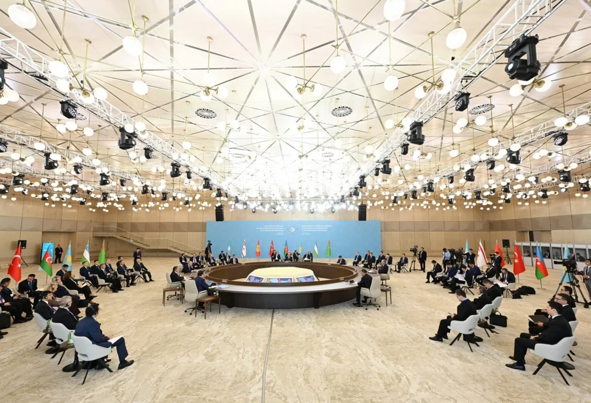 Türk dövlətlərinin hökumət başçıları Bakıda bəyanat qəbul etdi