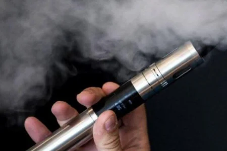 Elektron siqaret qadağası ilə bağlı suallara AYDINLIQ GƏTİRİLDİ