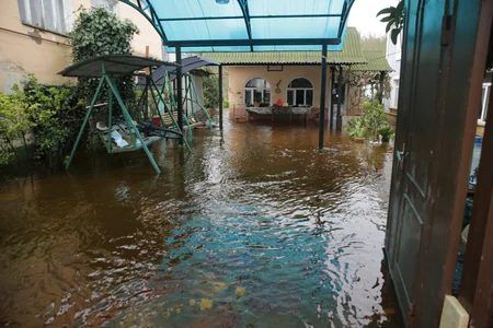 Leysan turizm zonasına ciddi zərər vurdu - FOTO