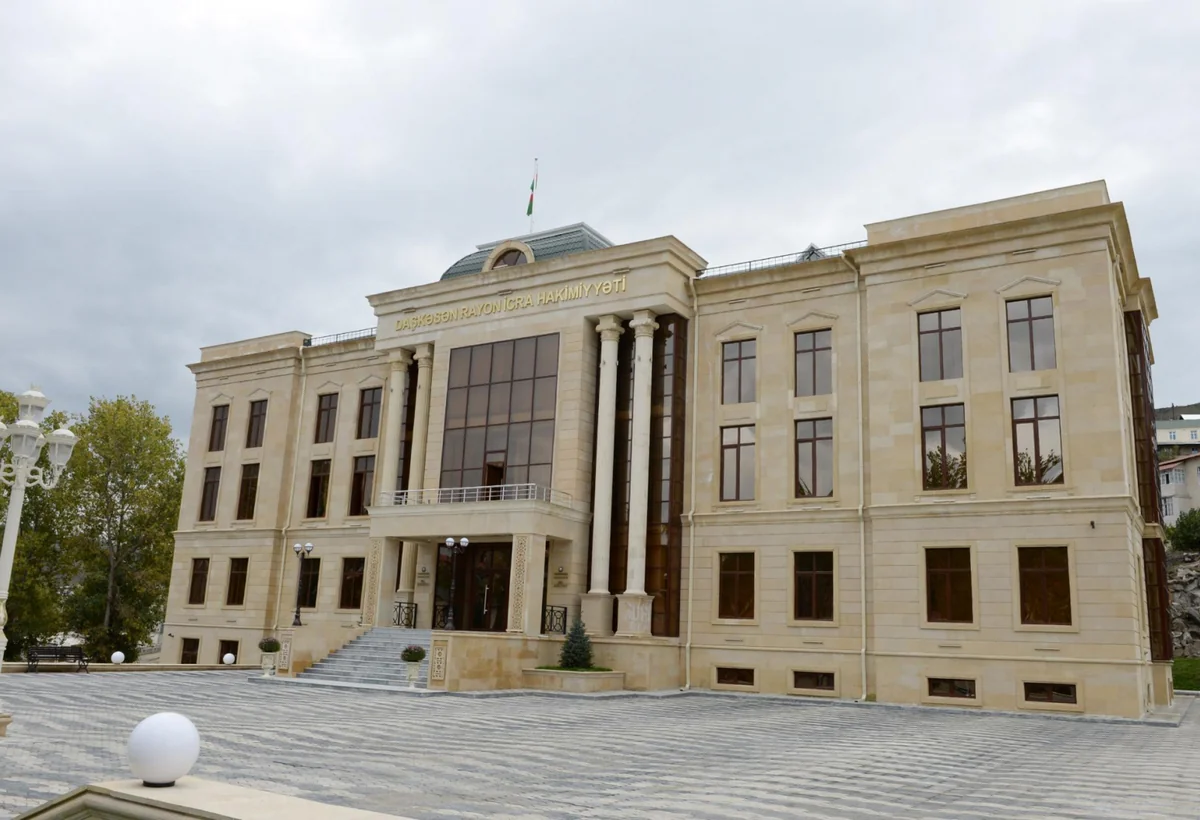 İcra başçısı qazinin vəzifəsini dəyişdi