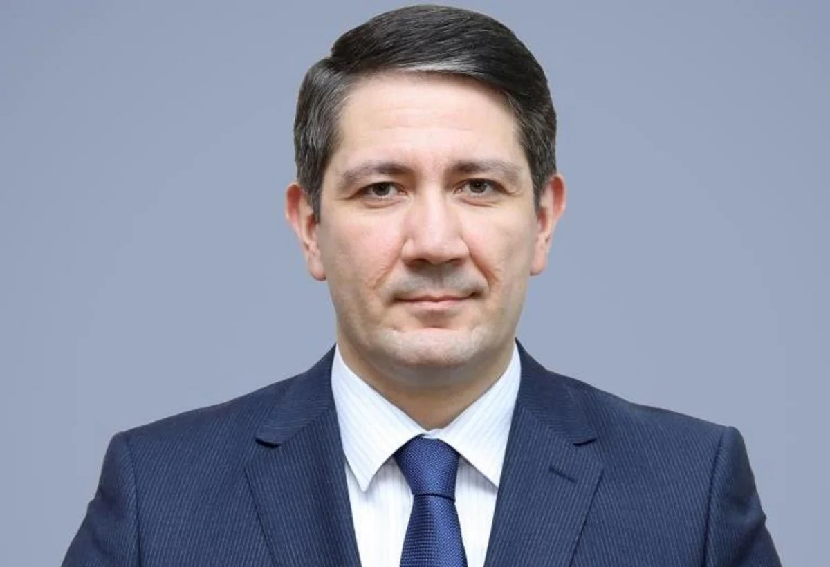 Azər Bayramov Anar Kərimovla əvəz olundu