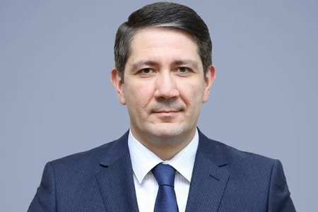 Azər Bayramov Anar Kərimovla əvəz olundu