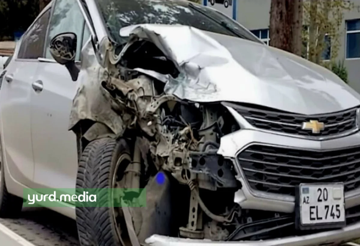 Gəncədə avtomobillər toqquşub, ölən və xəsarət alan var - FOTO