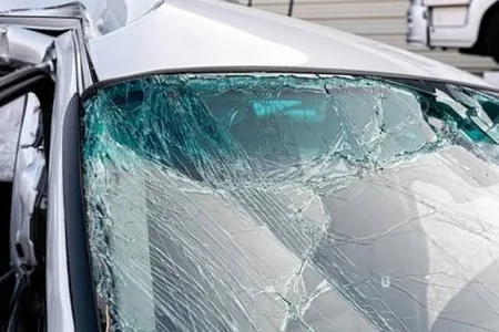 Göygöldə avtomobillər toqquşub, xəsarət alanlar var