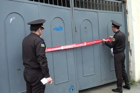 Bakıda yanğın təhlükəli avtomobil təmiri sexinin fəaliyyəti dayandırıldı - VİDEO