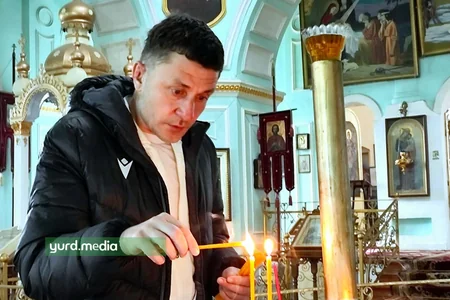 Sumqayıtın baş məşqçisi Gəncədə ibadət edib