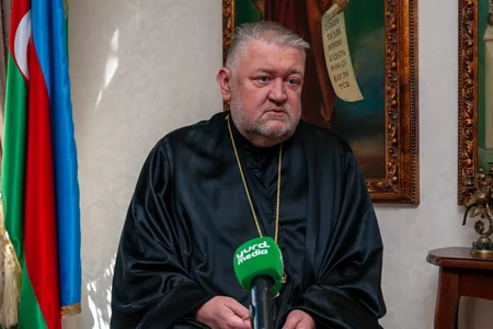 Protoierey Konstantin: Pasxa xristian inancının mərkəzi hadisəsidir - MÜSAHİBƏ